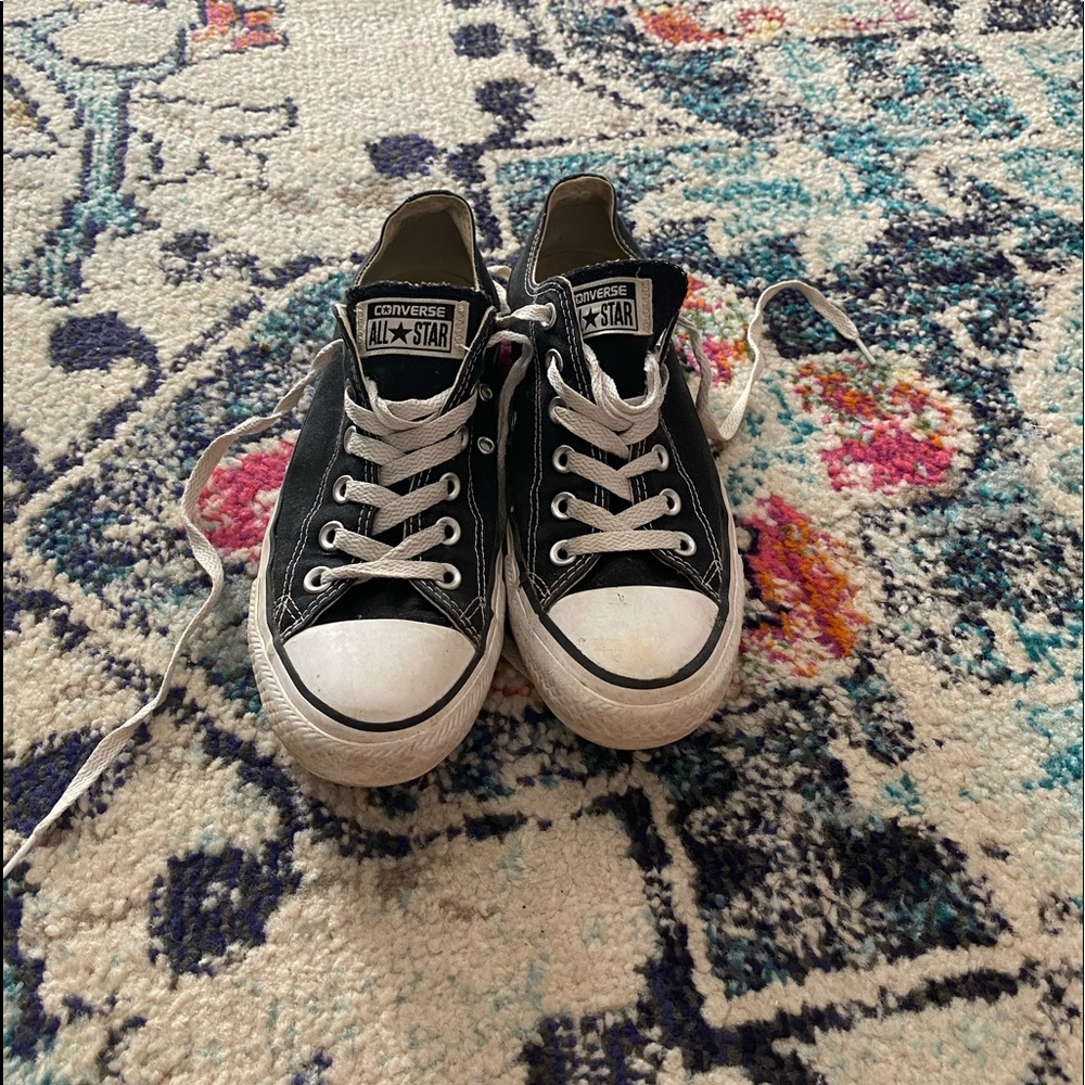 black converse
